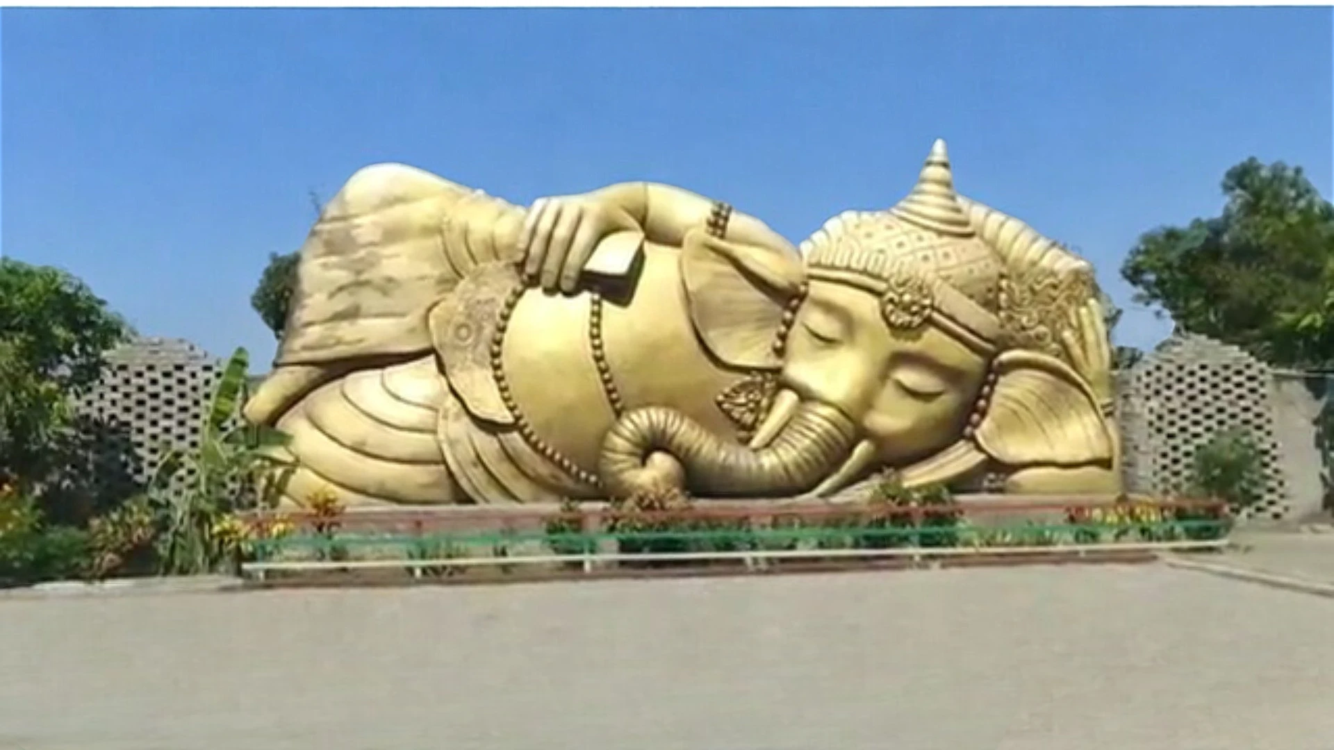 Ganesha Tidur Banjarejo: Keindahan yang Menyatu dengan Sejarah